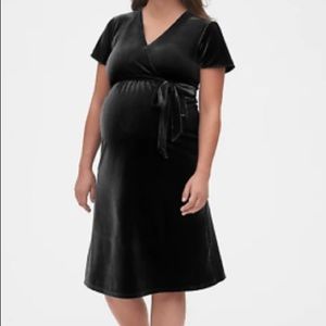 New, still in bag, M Gap Maternity faux wrap dress